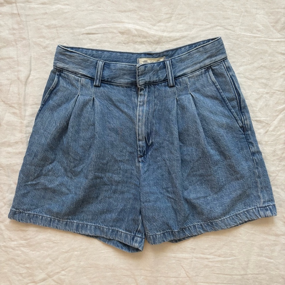 Madewell Pleated Jean Shorts